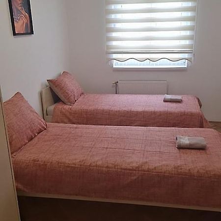 Vodenica Apartment Нови Сад Екстериор снимка