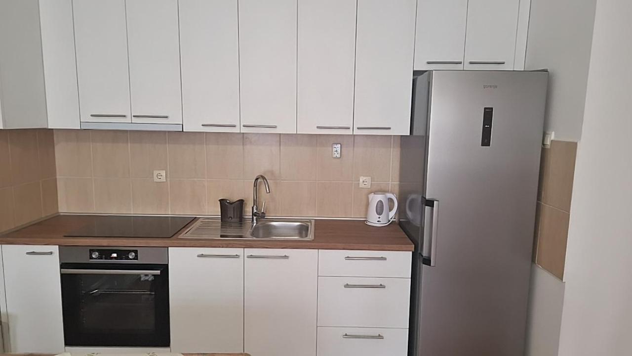 Vodenica Apartment Нови Сад Екстериор снимка